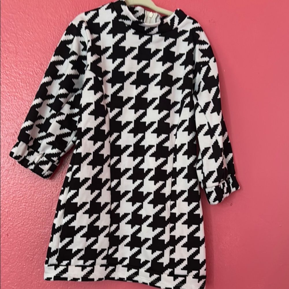 Wonder Nation Black and White Houndstooth Dress, never used! 4T-5T